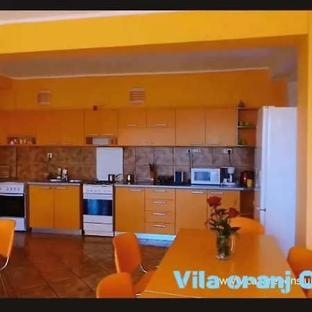 Vila Oranj Guest house