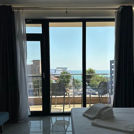 Oranj 3* Costineşti
